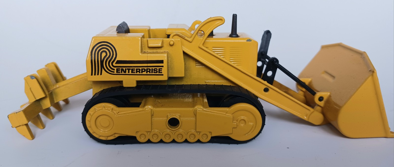 Marjorette Enterprise Bulldozer ECH 1/56 Scale 2103920 Large Vintage Cat Dozer