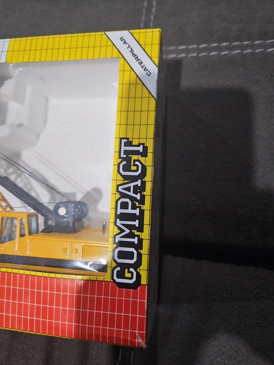 Joal Compact Caterpillar Digging Crane #225 Diecast 1/70 Scale Spain NEW (322)