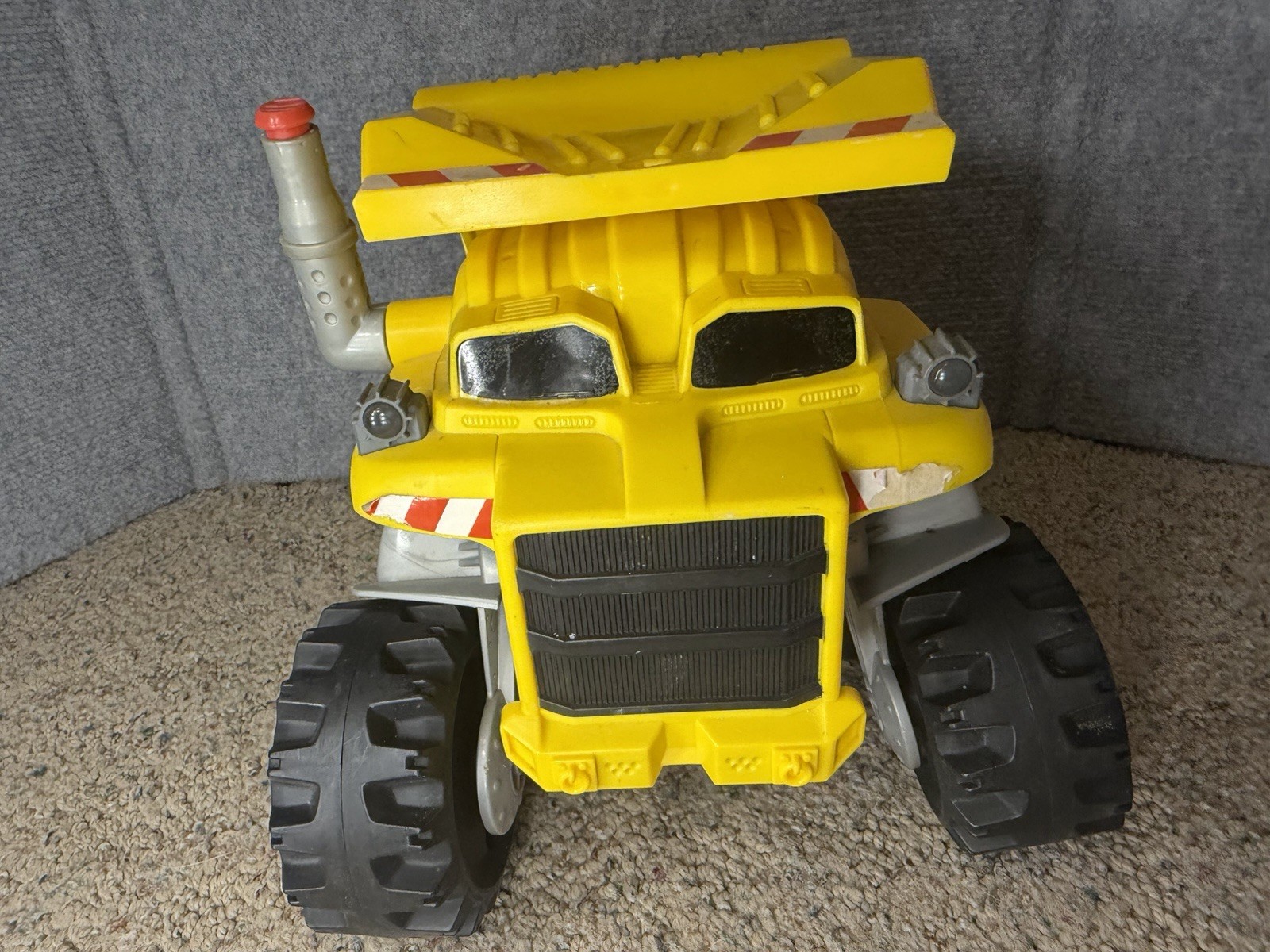Matchbox Big Booters Yellow Plastic Dump Truck Rolling Wheels #3