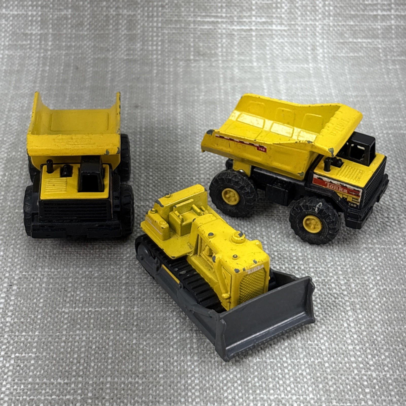 Maisto Tonka Mighty Mini Construction 3 Pc Lot Dump Trucks 768 Bulldozer XT5