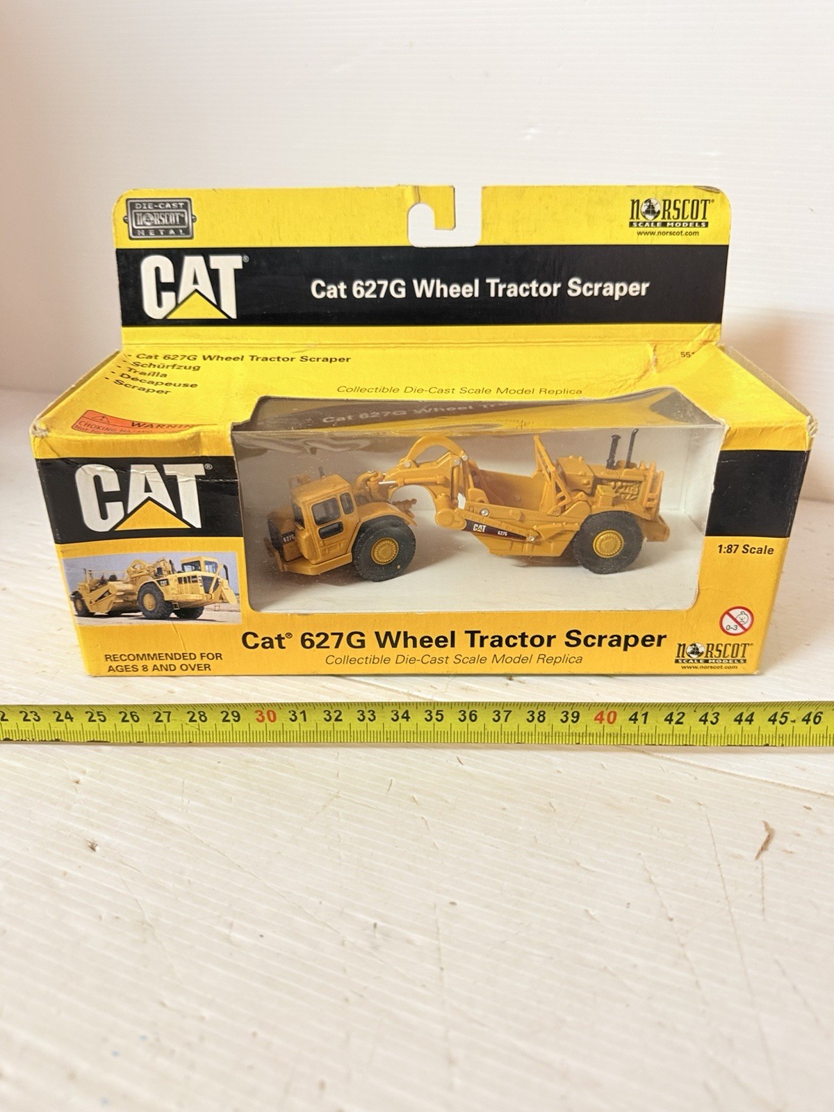 CAT Caterpillar 627G Wheel Tractor Scraper ERTL 1:87 Scale Yellow Norscot New