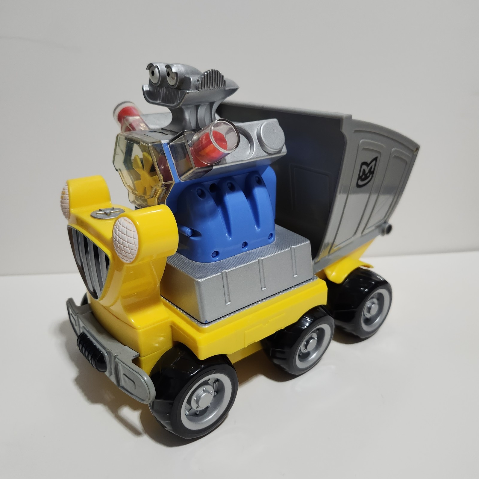 Kid Galaxy Movin Motors Dump N Drive Truck With Removable Motor Working Parts