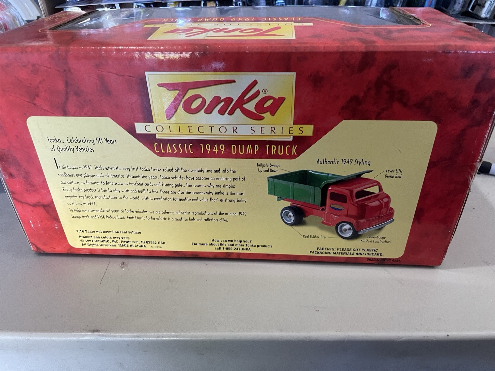 Tonka Collector Series 1949 Dump Truck 1:18 Steel Red Green Limited Edition