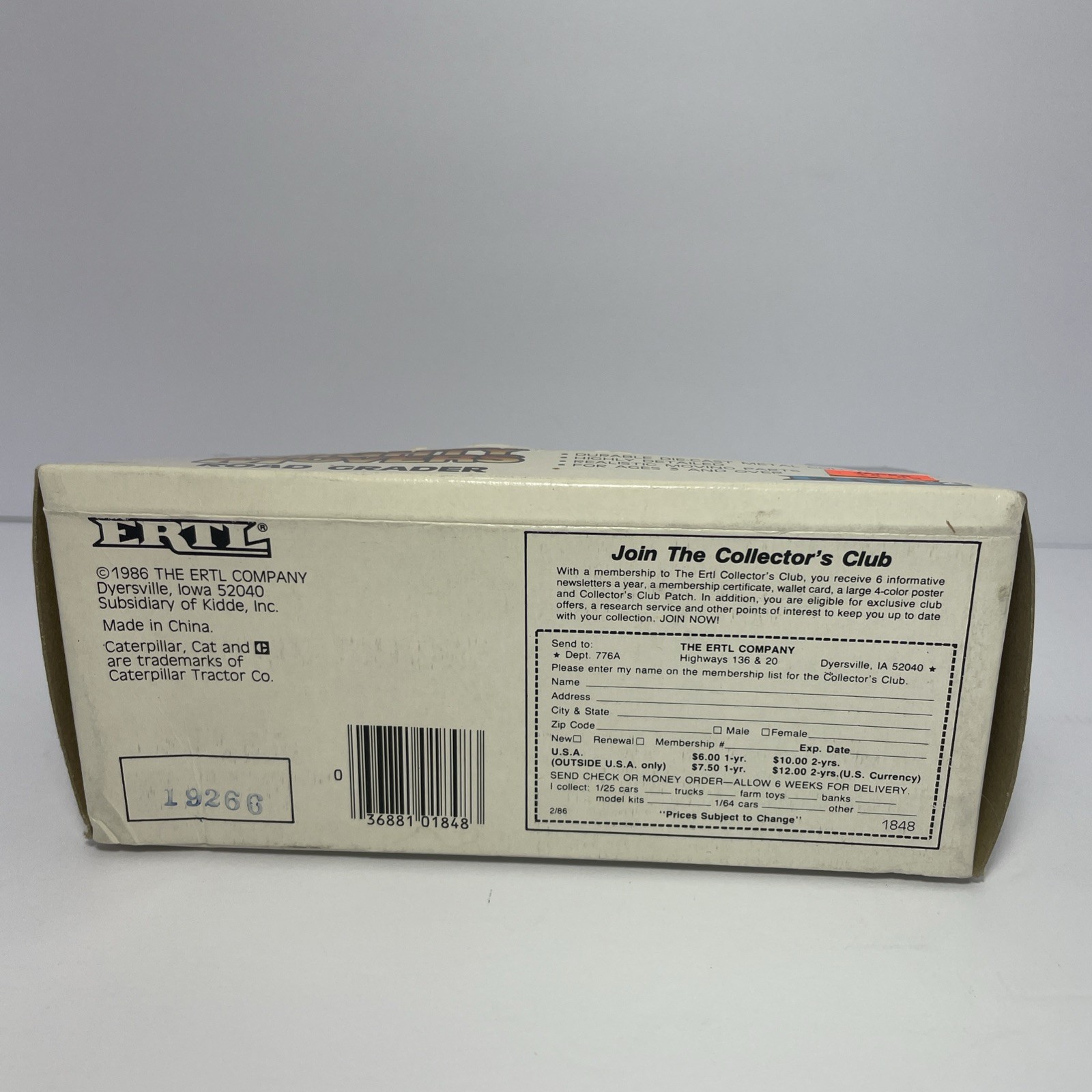 Caterpillar Road Grader 1/64 ERTL #1848 Mighty Movers Die-Cast NIB Construction
