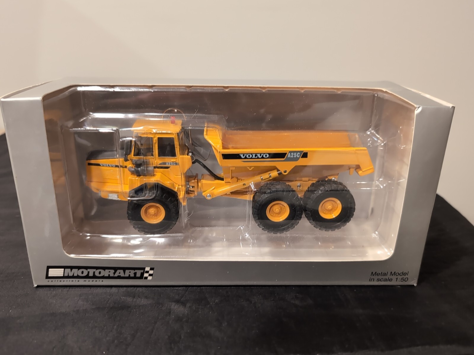 Volvo A25C Articulated Dump Truck Motorart 1:50 Scale Diecast Model #100065