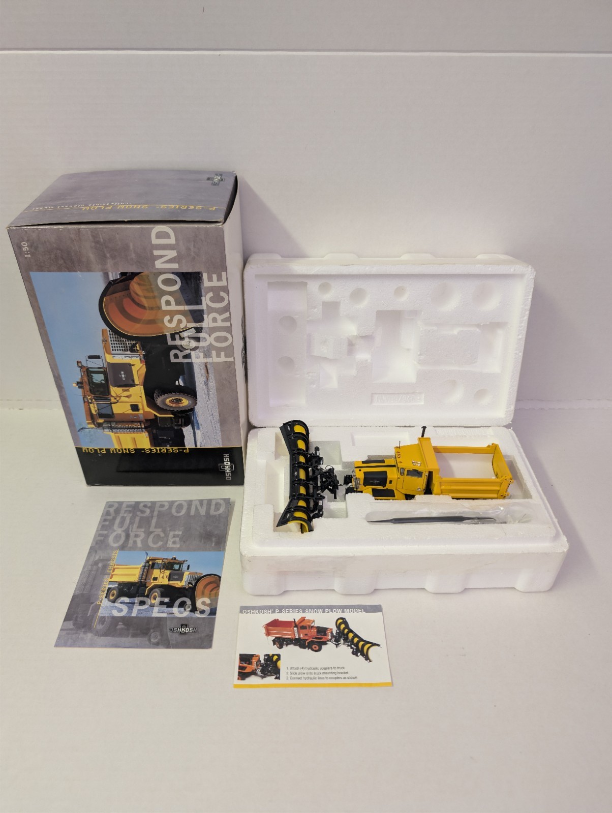 Twh 1/50, Oshkosh P- Series Snow Plow, Used! 2-axle Yellow Sw3004-y / 03004