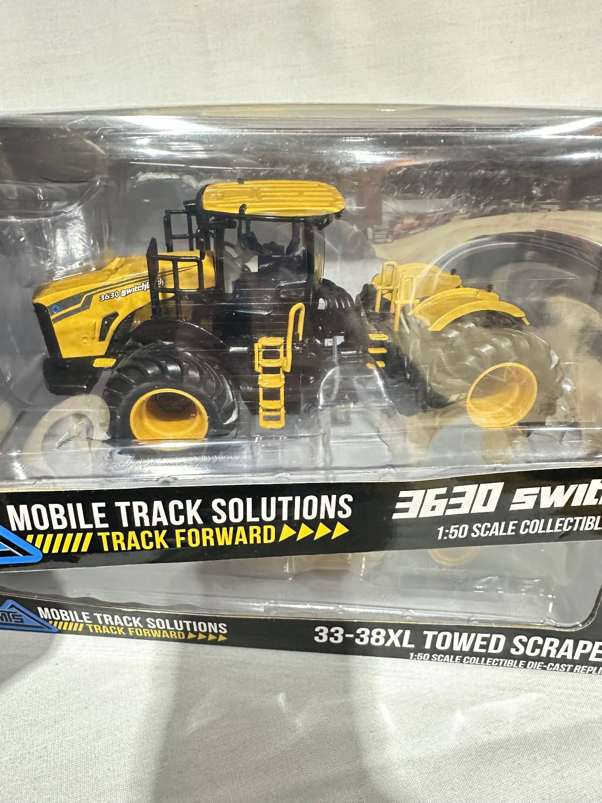 MTS 3630 Switchback/33-38XL Towed Scraper Set By SpecCast 1/50th Scale