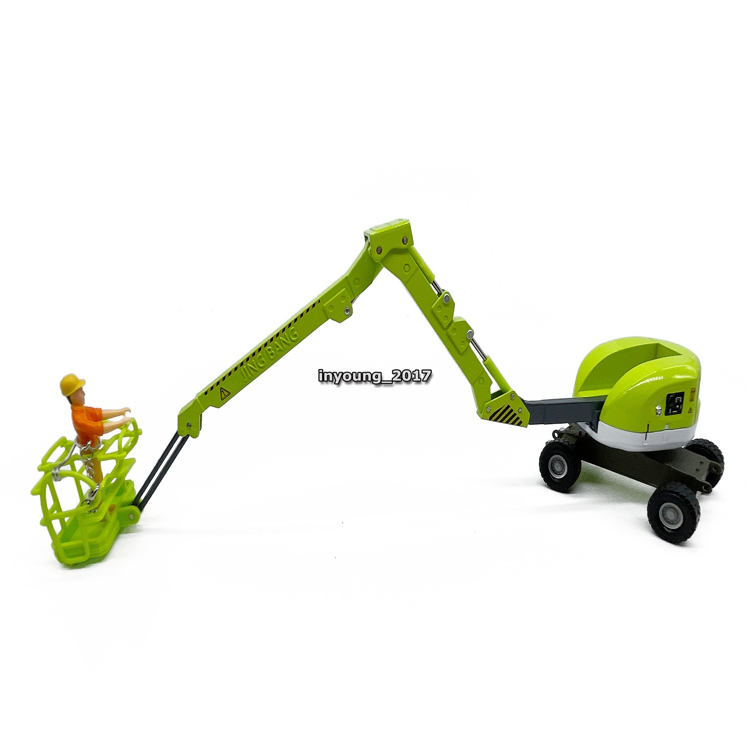 Aerial Work Platform Truck Model Toy Metal Diecast Construction Equipment Green