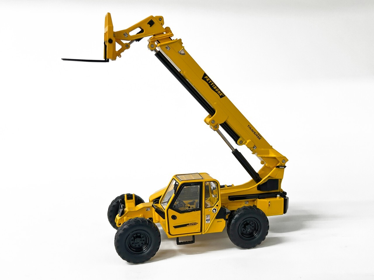Pettibone Traverse T944X Telehandler – Weiss Bros 1:50 Scale Model #WBR036 New