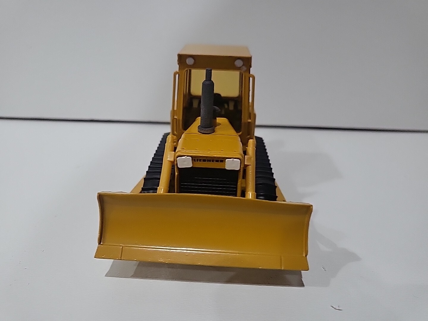 Bull Liebherr PR731 Conrad 2801 1/50 Scale