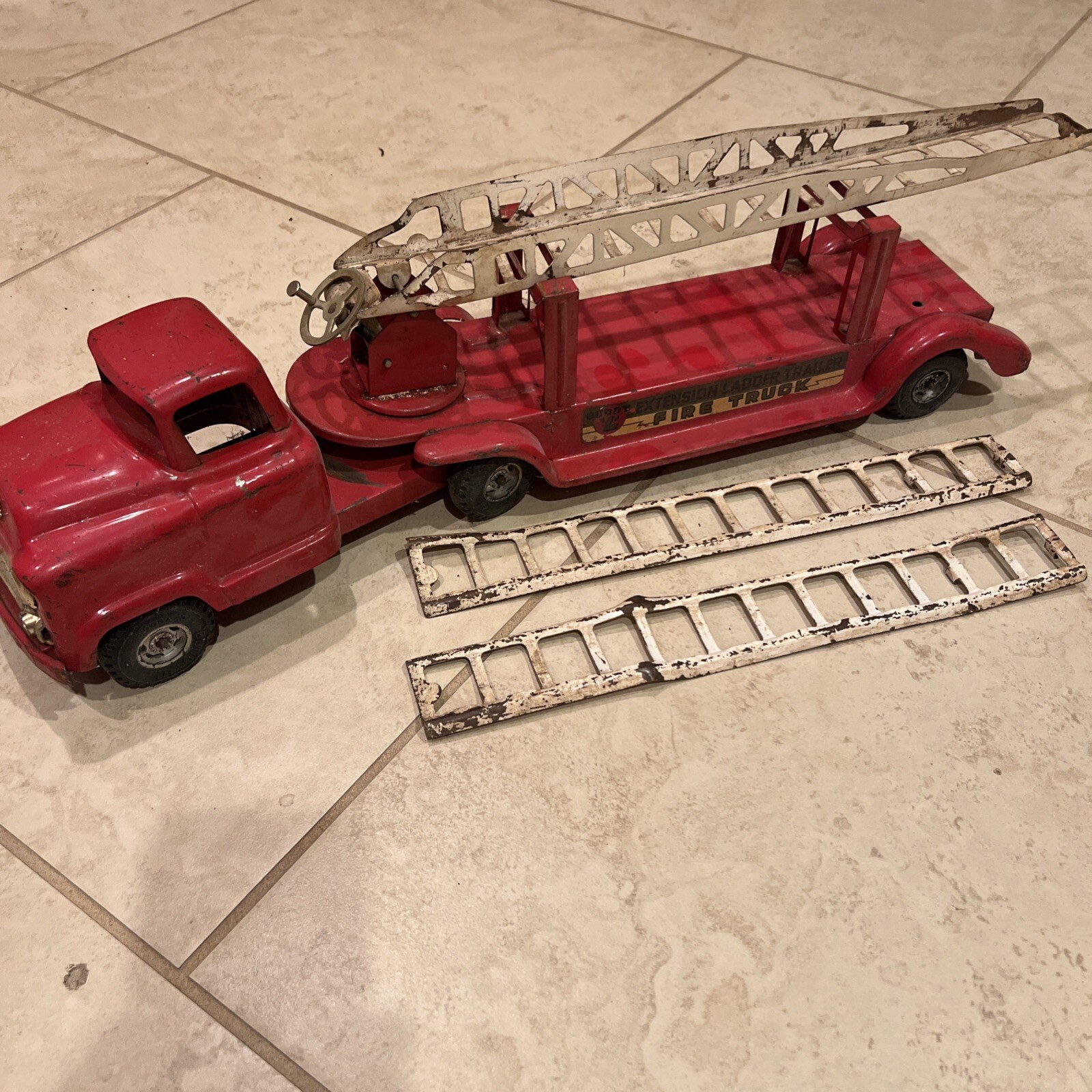 Vintage Buddy “L” GMC Extension Ladder Trailer Fire Truck Display, Parts Or Rep-