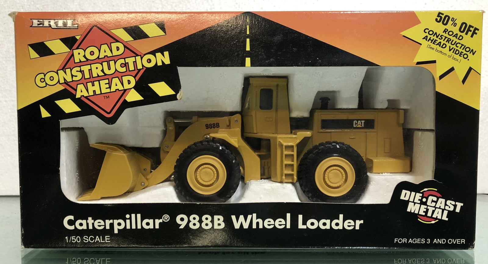 ERTL 2435 CAT 988B Wheel Loader 1:50 Scale Diecast