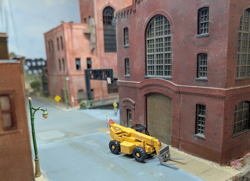 1/87 HO Scale Custom Built Xtreme Telehandler. 3D Printed Resin Model