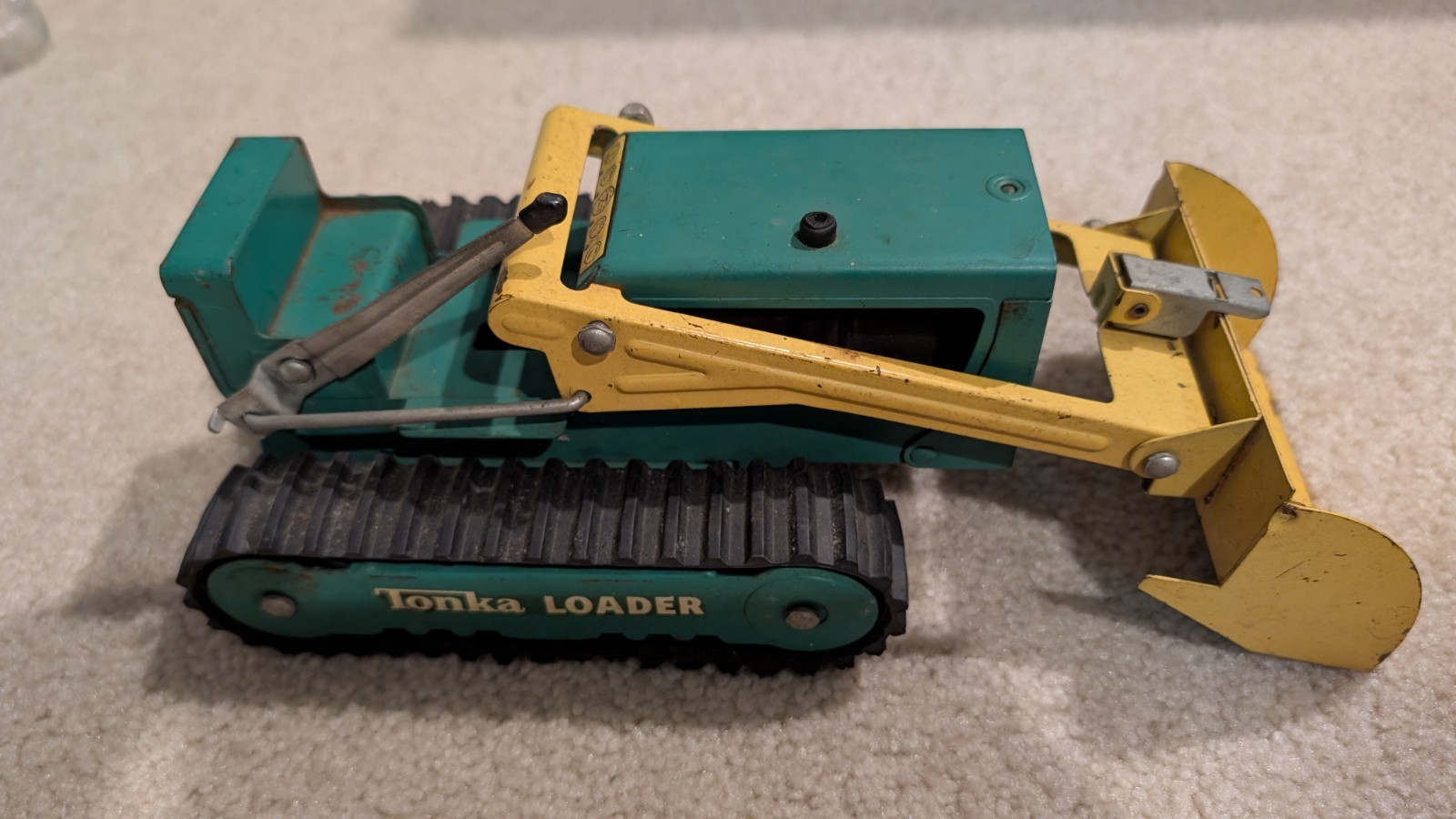 Vintage Tonka 1962 Front End Loader #402 Green & Yellow