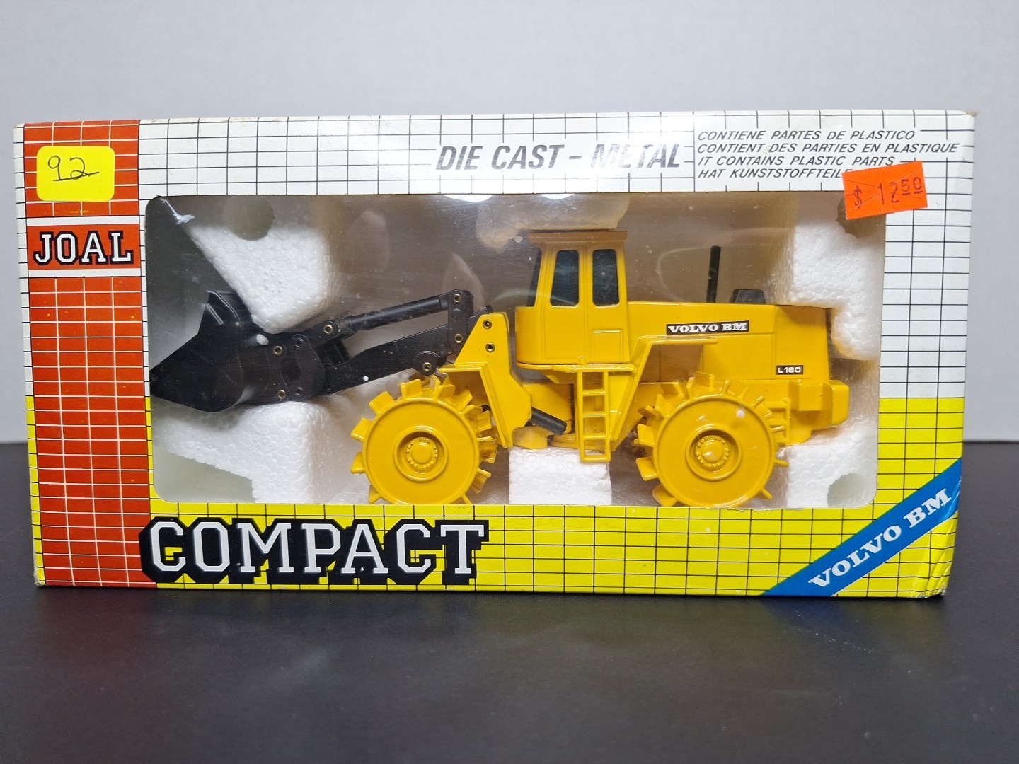 JOAL Compact Volvo BM L 160 Compactor 1:50 Great Condition