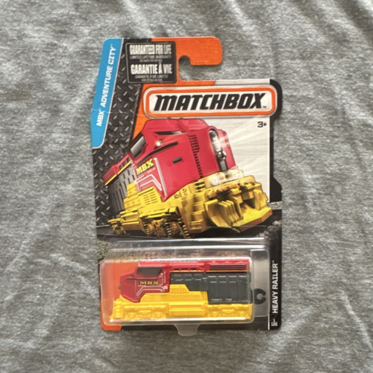 Matchbox MBX Adventure City Heavy Railer 1:64 Red Yellow Black Diecast 2015