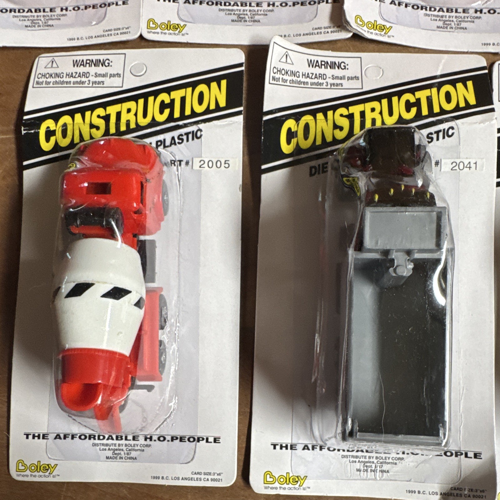Boley HO Scale Construction Dump Truck & Cement Mixer Lot of 13 MPN 2041 2005