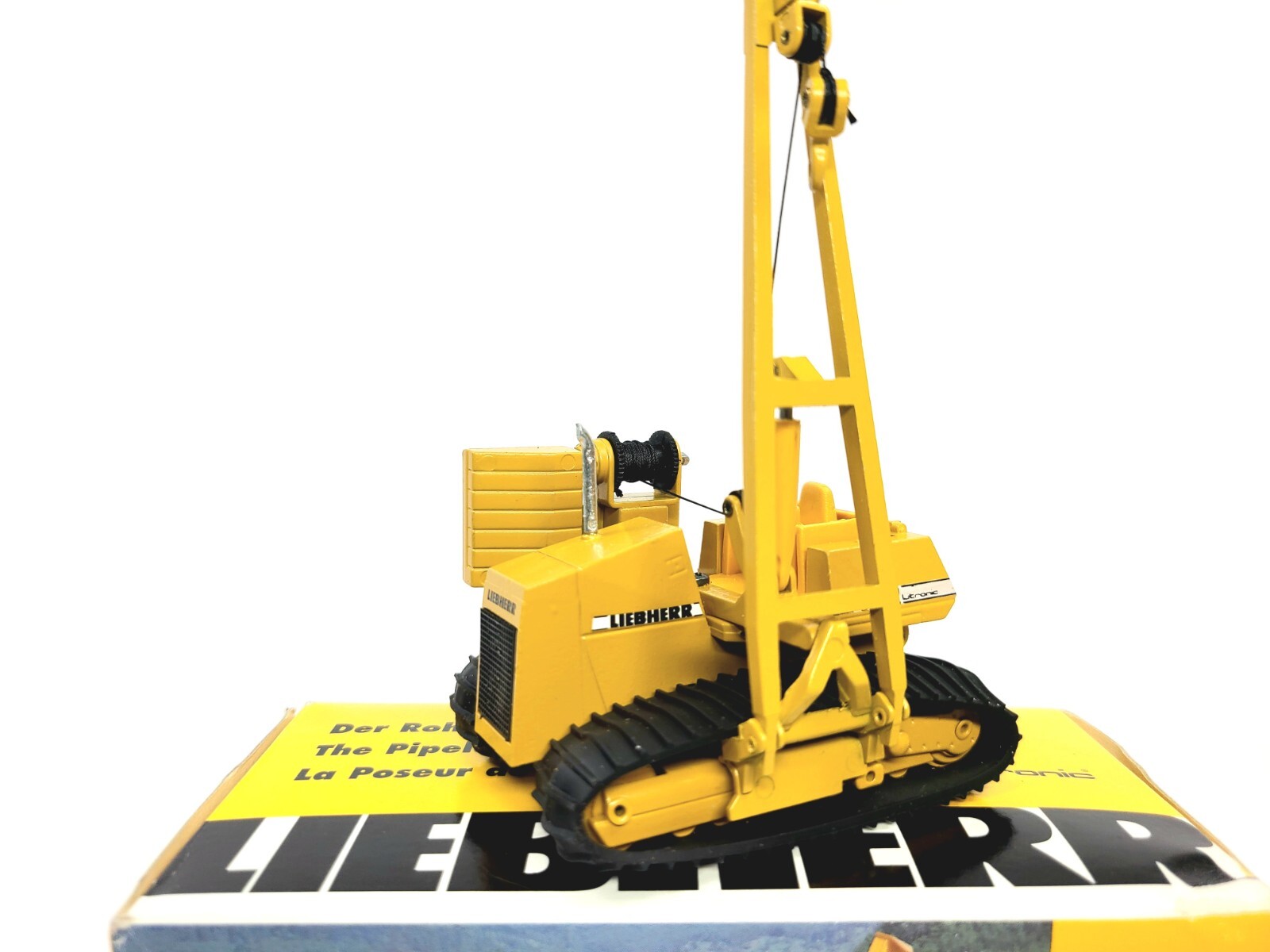 Liebherr RL422 Litronic Pipelayer – Conrad 1:50 Scale Diecast Model #2804