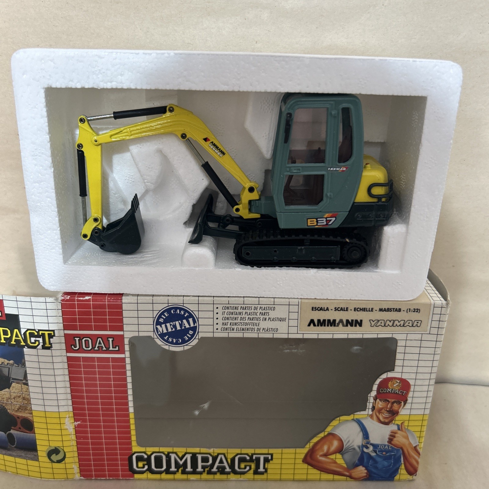 Ammann-Yanmar B37 Compact Excavator – Joal 1:32 Scale Diecast Model #193 Newbox9