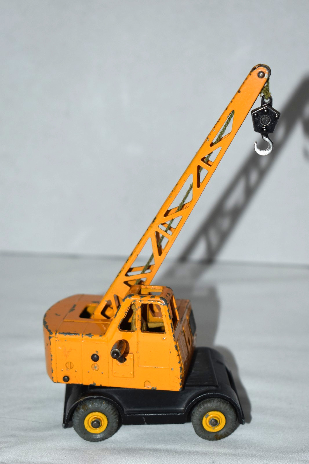 Dinky Supertoys 971 Coles Mobile Crane