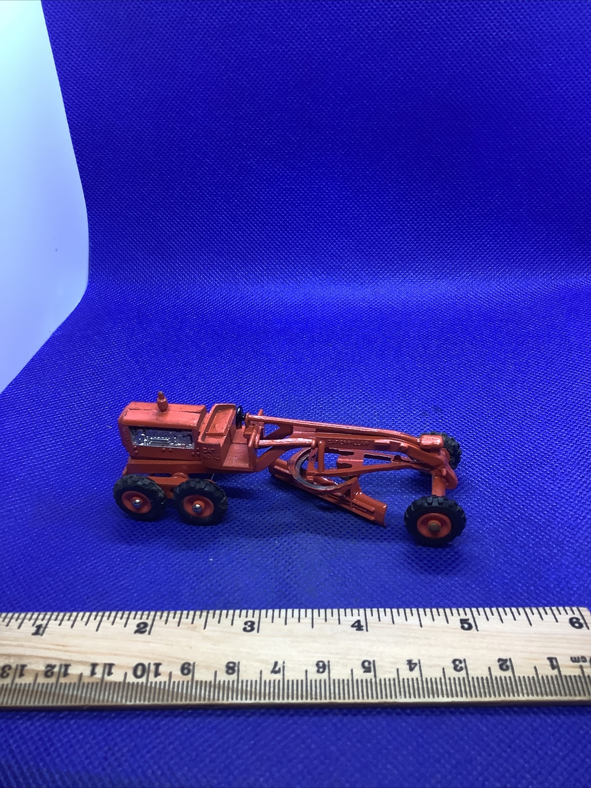 Zylmex 8102 Caterpillar No.12 Motor Grader Hong Kong Orange 70s