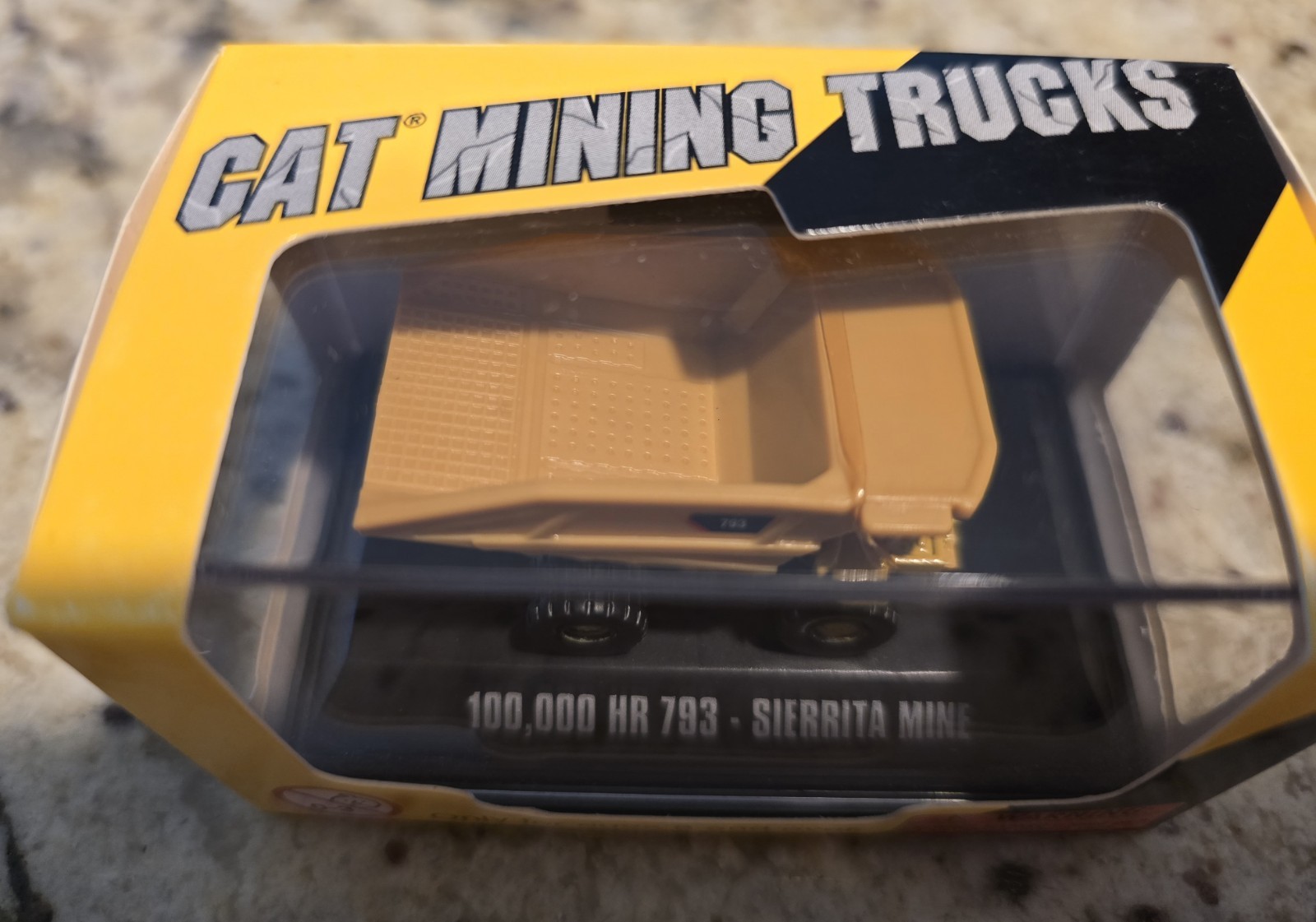 Norscot Construction CAT Mini Diecast Vehicle 100,000 HR 793F Sierrita Mine NEW