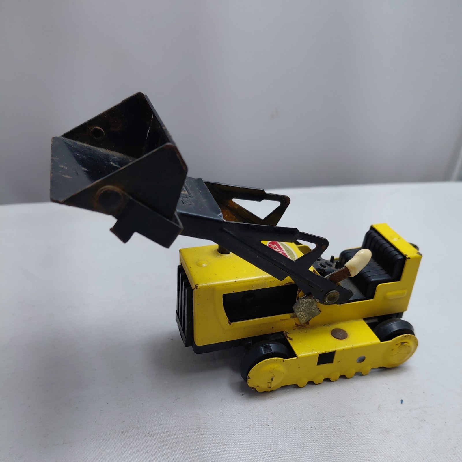 Vintage Tonka T-6 Front End Loader Yellow Metal Toy 70’s Parts or Repair
