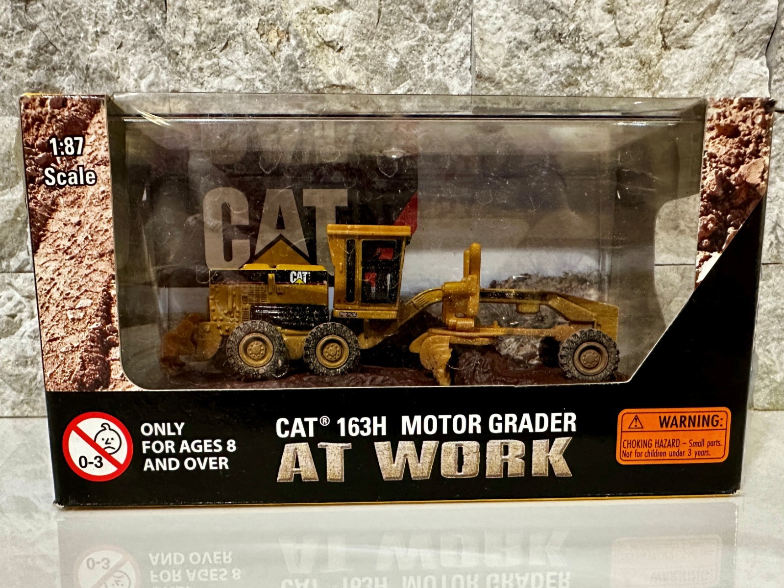 NORSCOT CAT 1:87 HO 163H Motor Grader At Work (Yellow) Diecast 55437 NOS