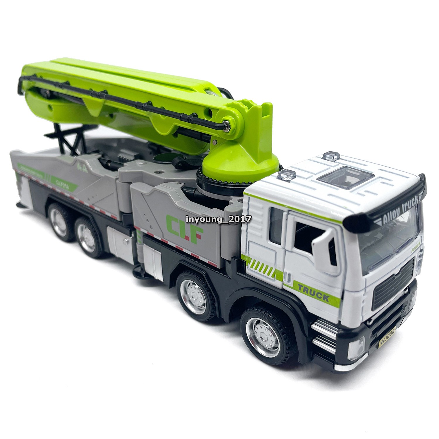 1/60 Concrete Pump Truck Construction Equipment Model Diecast Toy Vehicle White