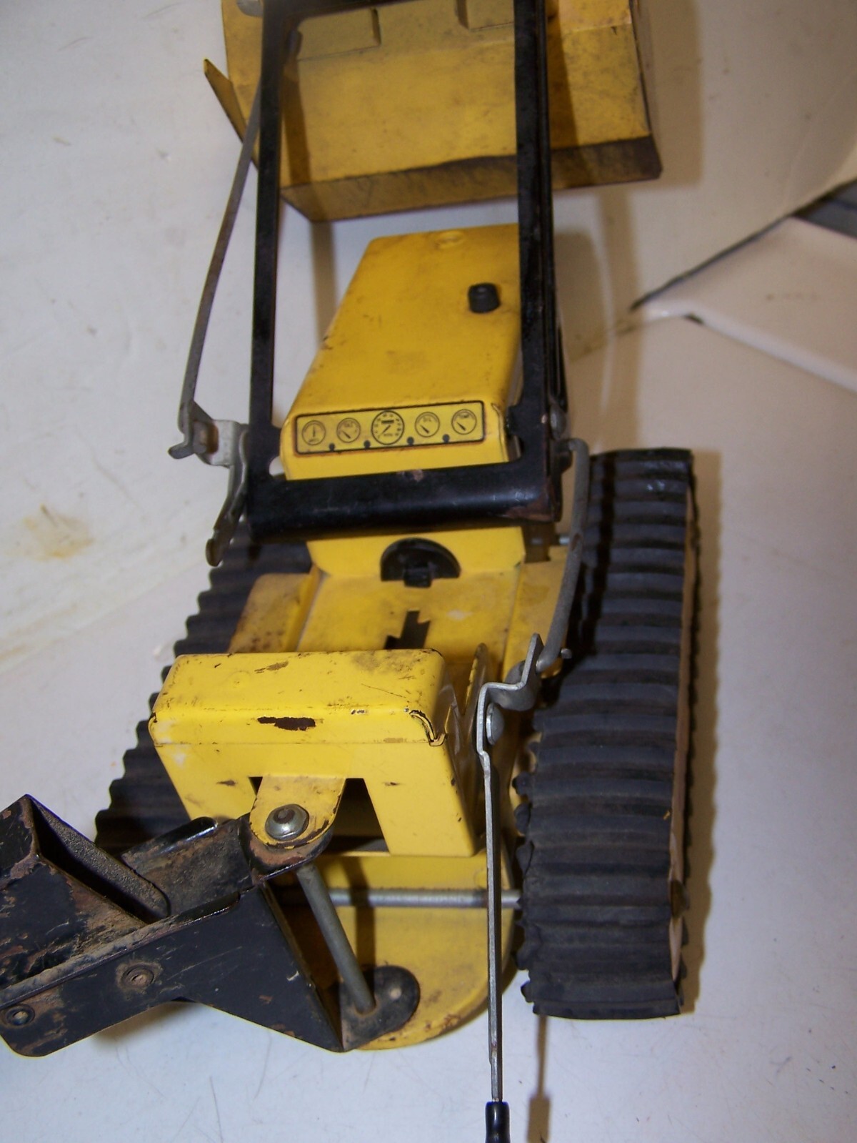 2 Vintage 1960s Tonka Trencher Backhoe Bulldozers TRACK LOADER