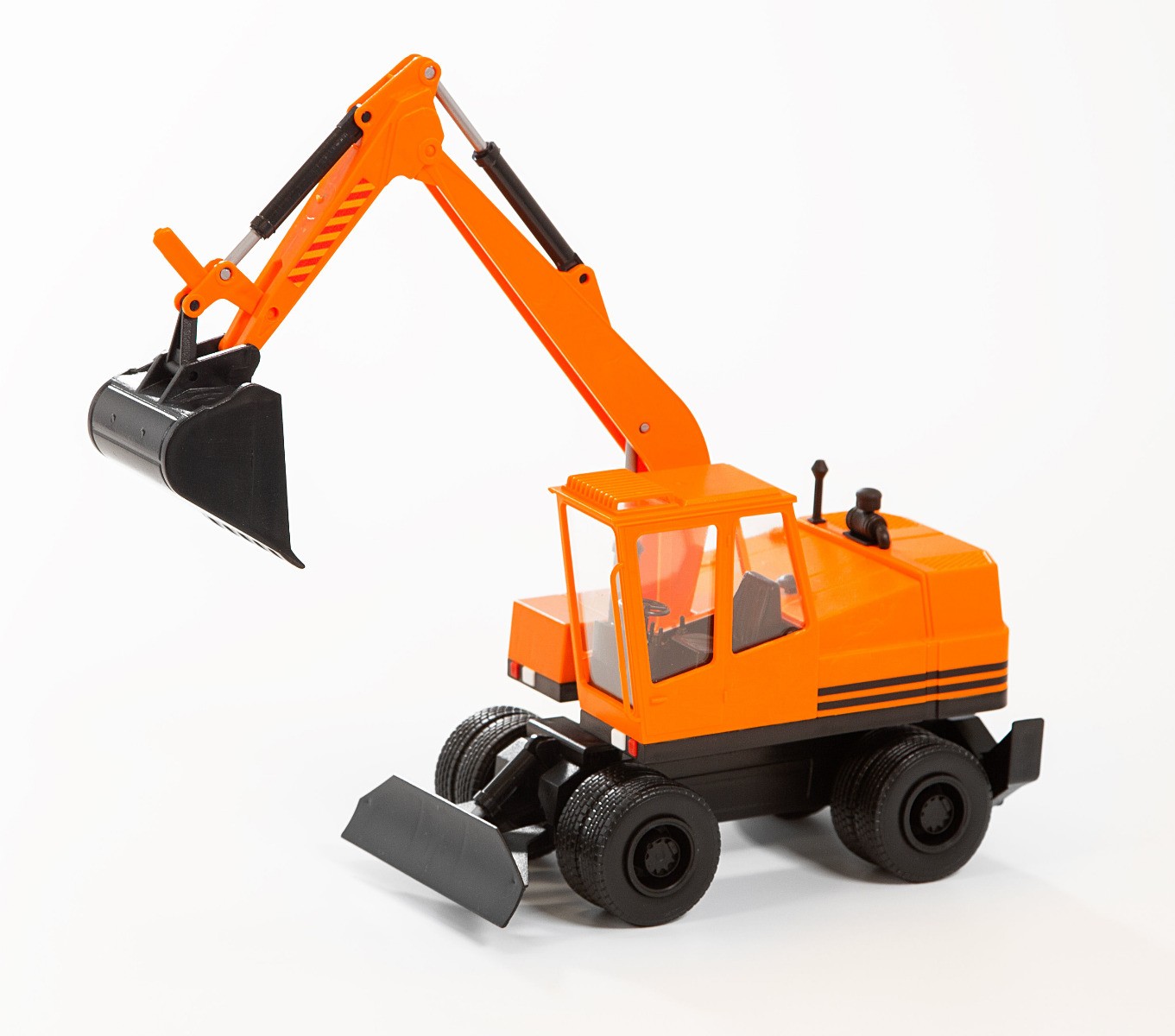 EMEK – yellow excavator – EMEK – 1/25 – EMEK60077