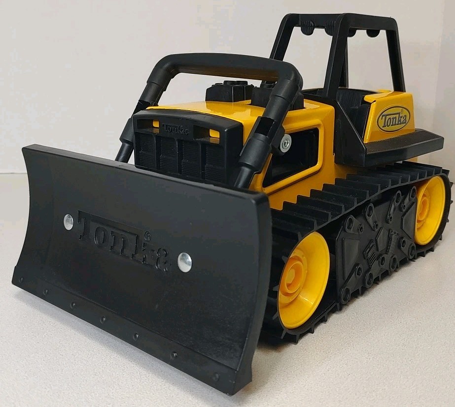Tonka Bulldozer M-7461 Steel Classics Dozer M-7461 Pressed Steel Plastic