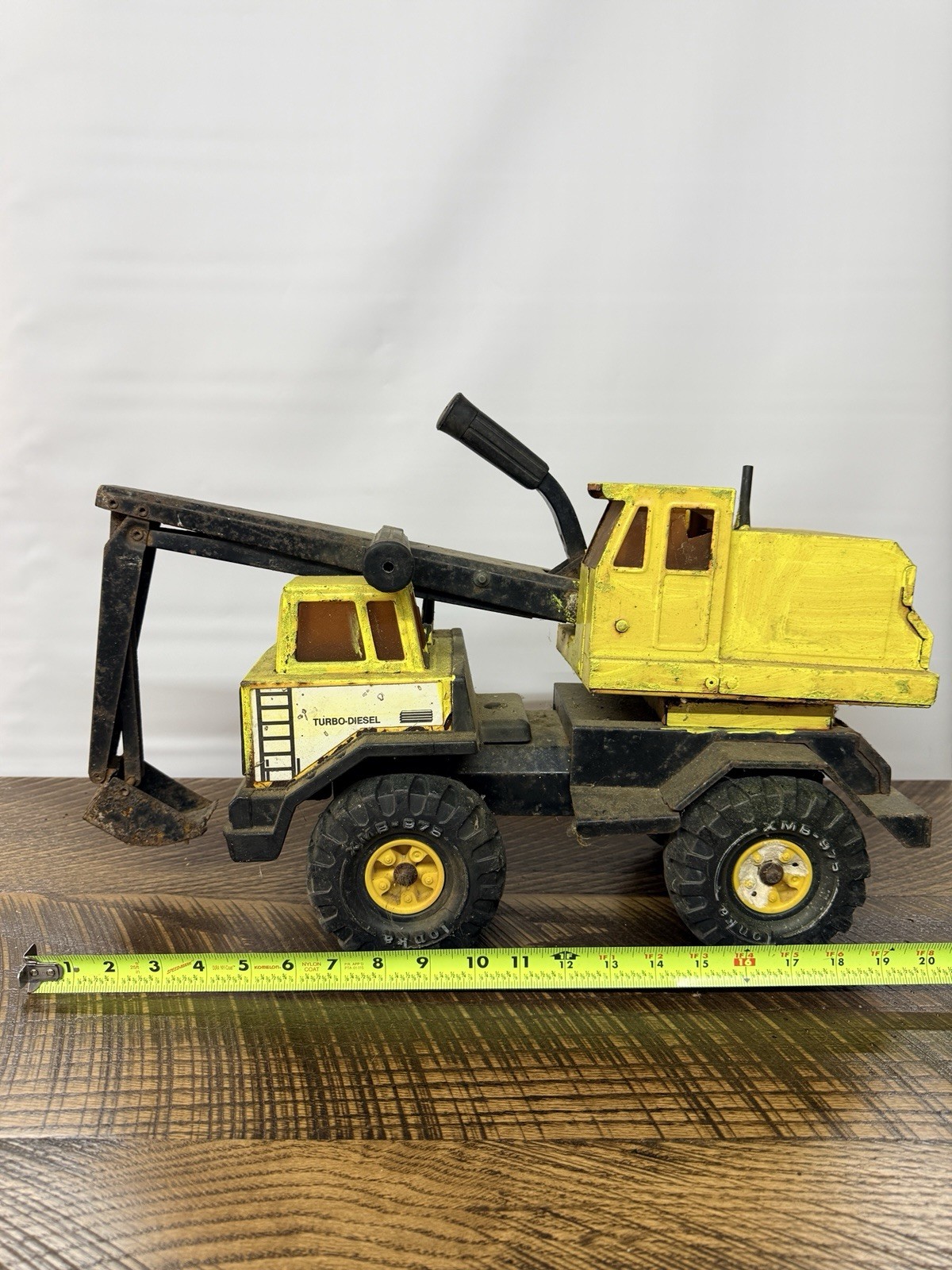 Vintage Tonka Turbo Diesel Backhoe Crane Truck Yellow Construction Toy 20”