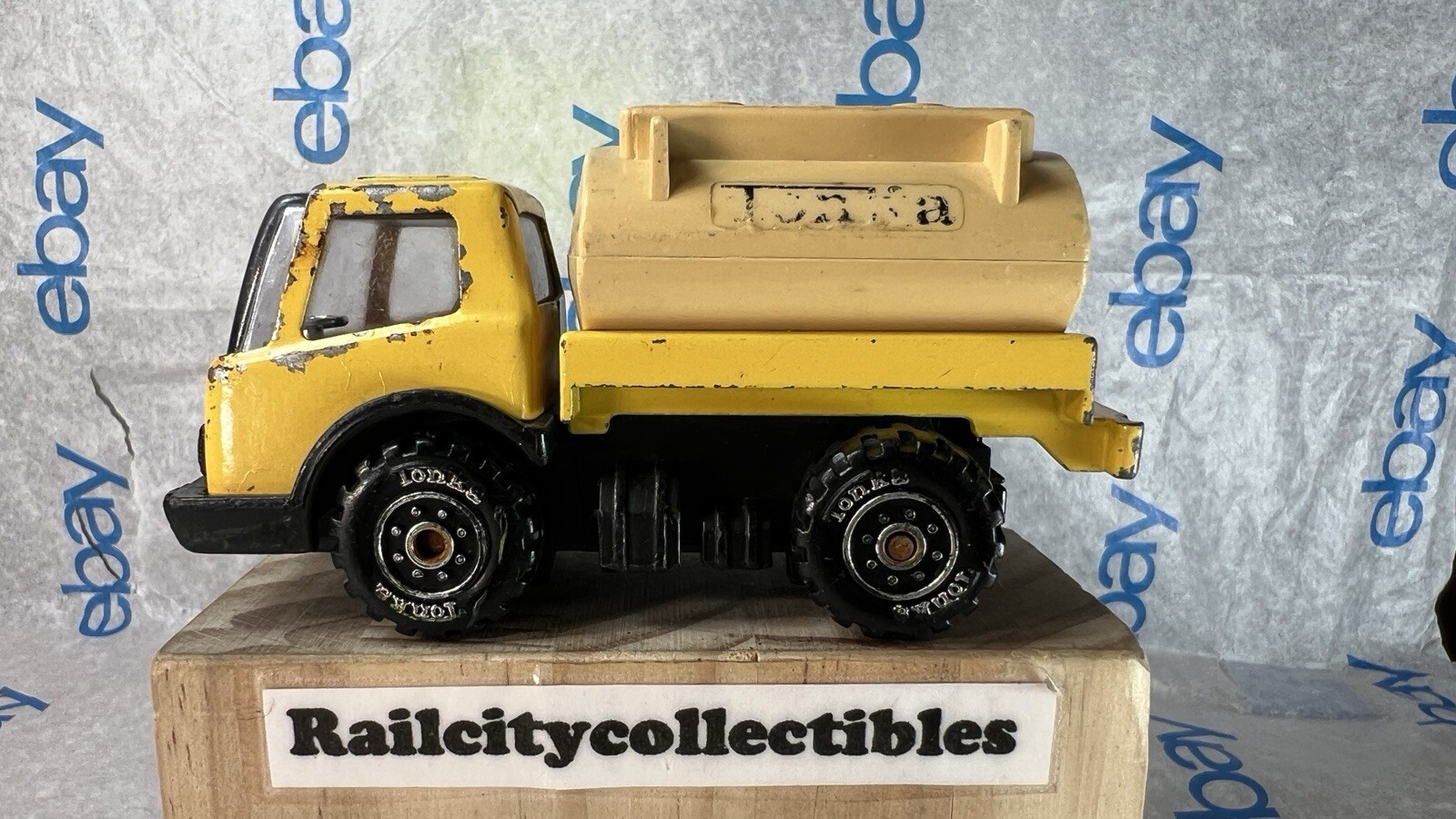 Vintage TONKA Yellow Fuel Tanker Truck – Made In Japan – Metal and Plastic