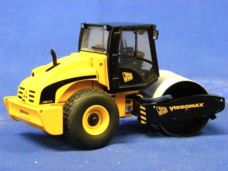Motorart 13384 JCB Vibromax VM 115 Roller w/Enclosed Cab – 1/50 Die-cast MIB