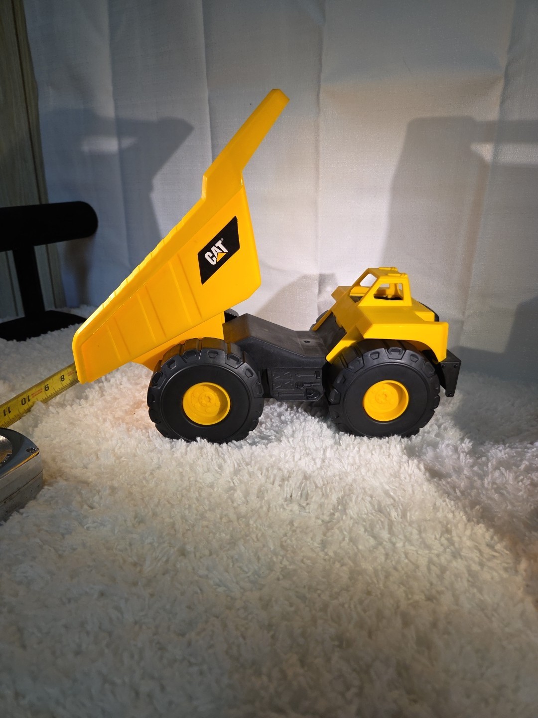 Kids Plastic Cat Loader And Dump Truck As Is- Loader May Need Batteries/Not Work