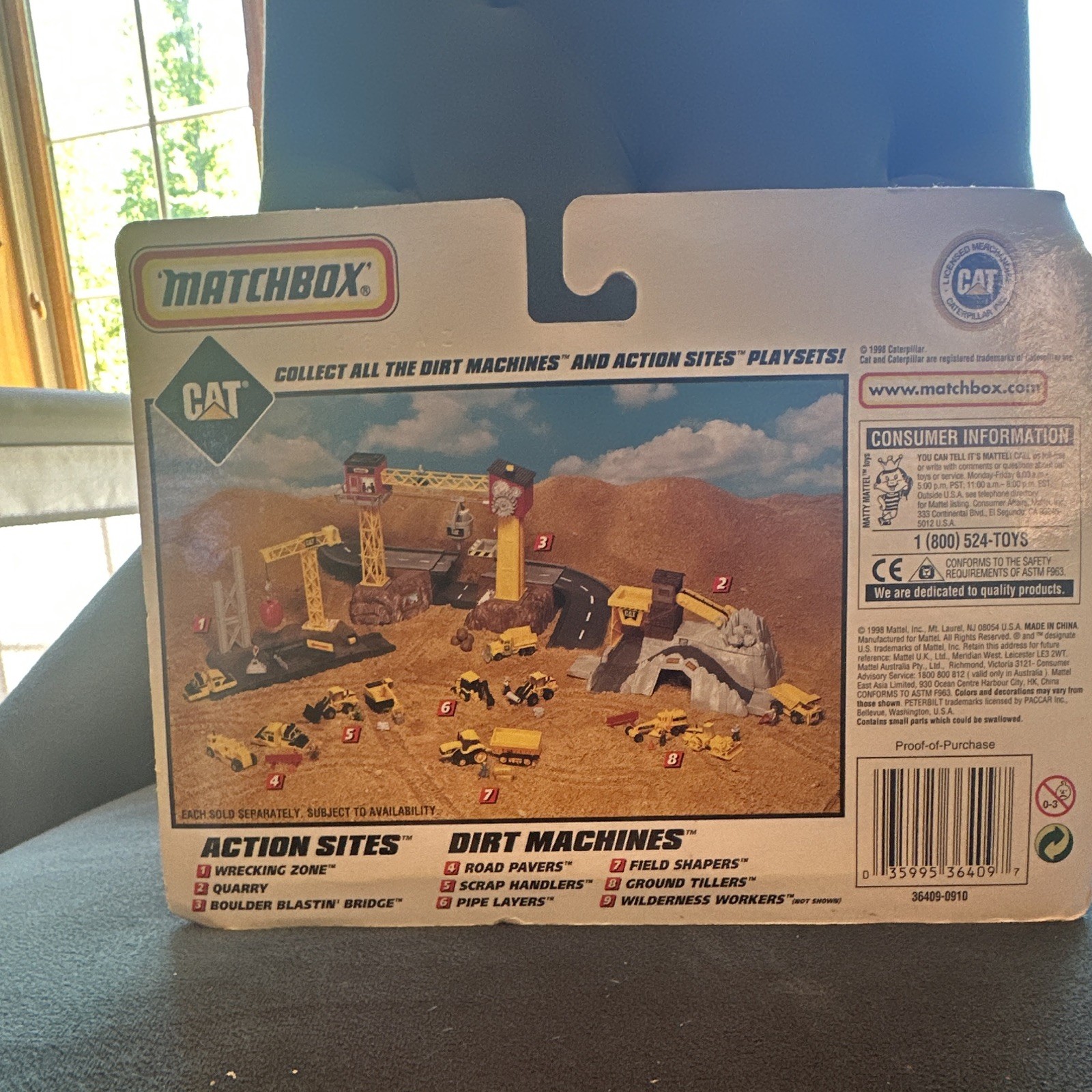 Matchbox Dirt Machines CAT The Engineers 1:64 Diecast Green 1998 Unopened