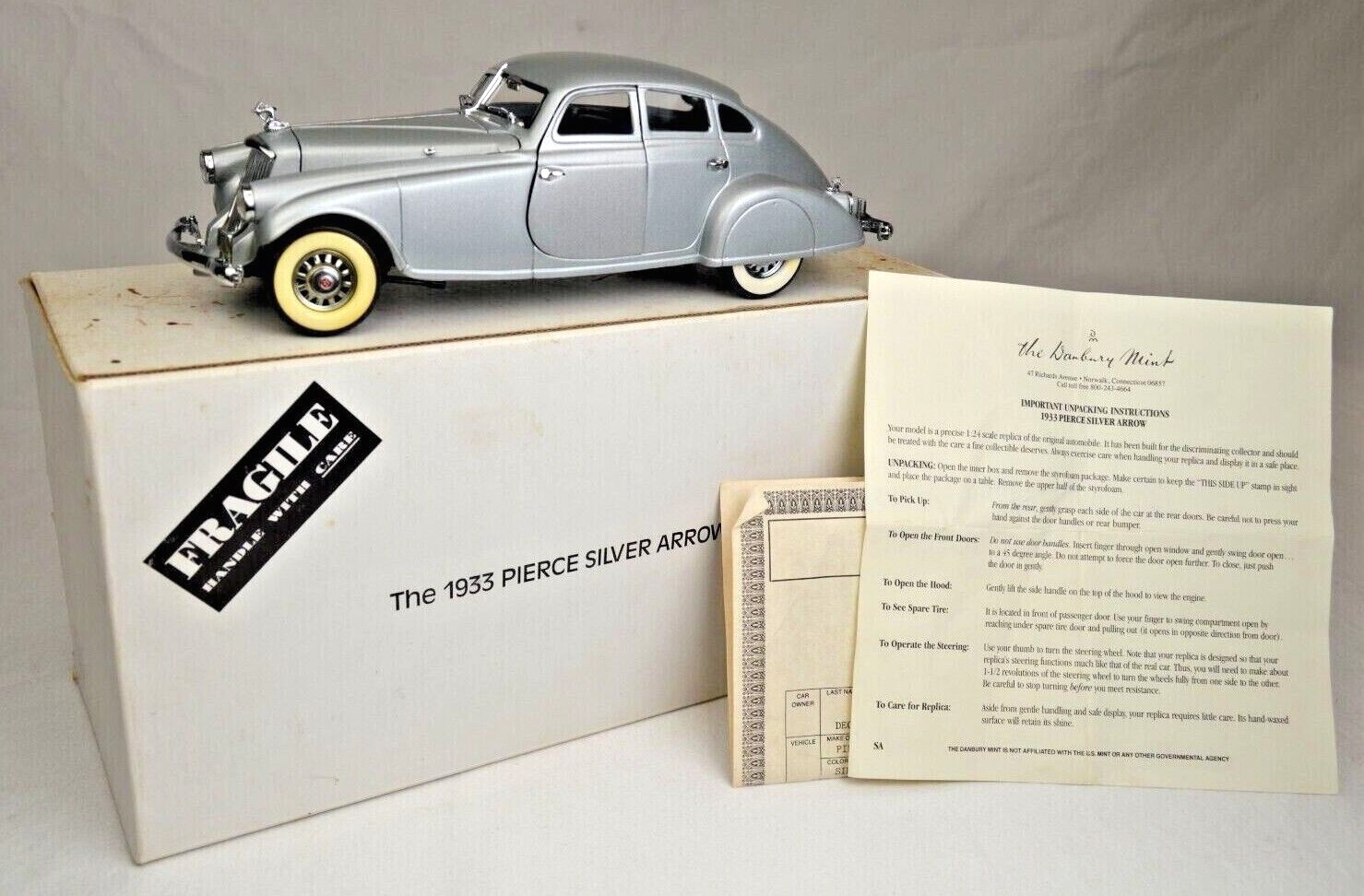 Danbury Mint 1933 Pierce Arrow Silver Arrow 9 1/2″ Long Made In Korea Mint W/Box