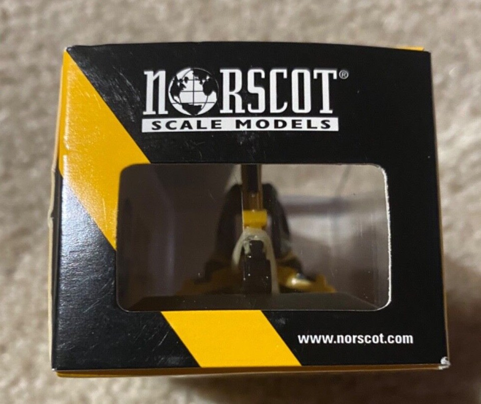Norscot: Construction Mini’s: CATERPILLAR 420E Backhoe Loader: