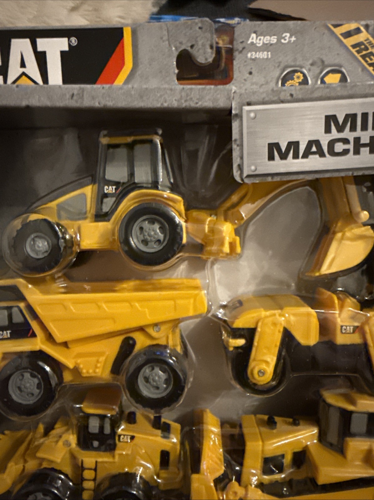 CAT Mini Machines Construction Toys 5 Piece Set New 2011 Box19