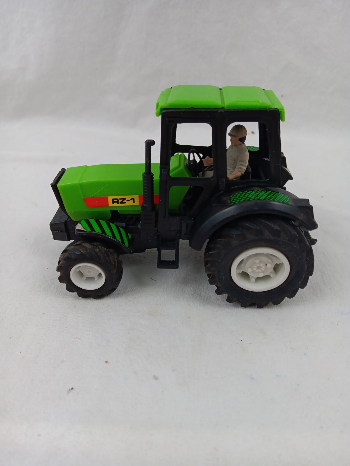 BOLEY Green RZ-1 Tractor No Milk Trailer RARE