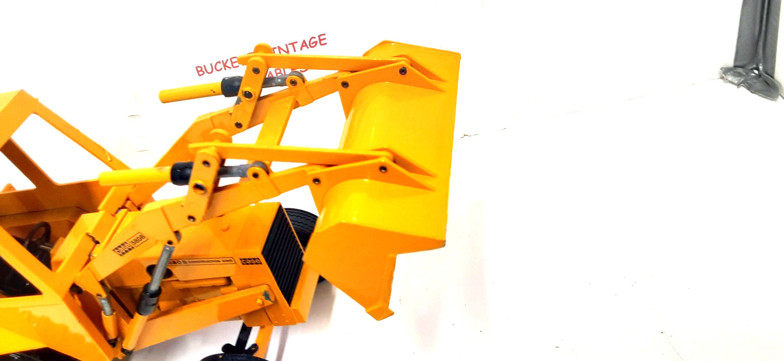 Vintage Case 580B Construction King Loader Backhoe 1:16 – Gescha – W. Germany
