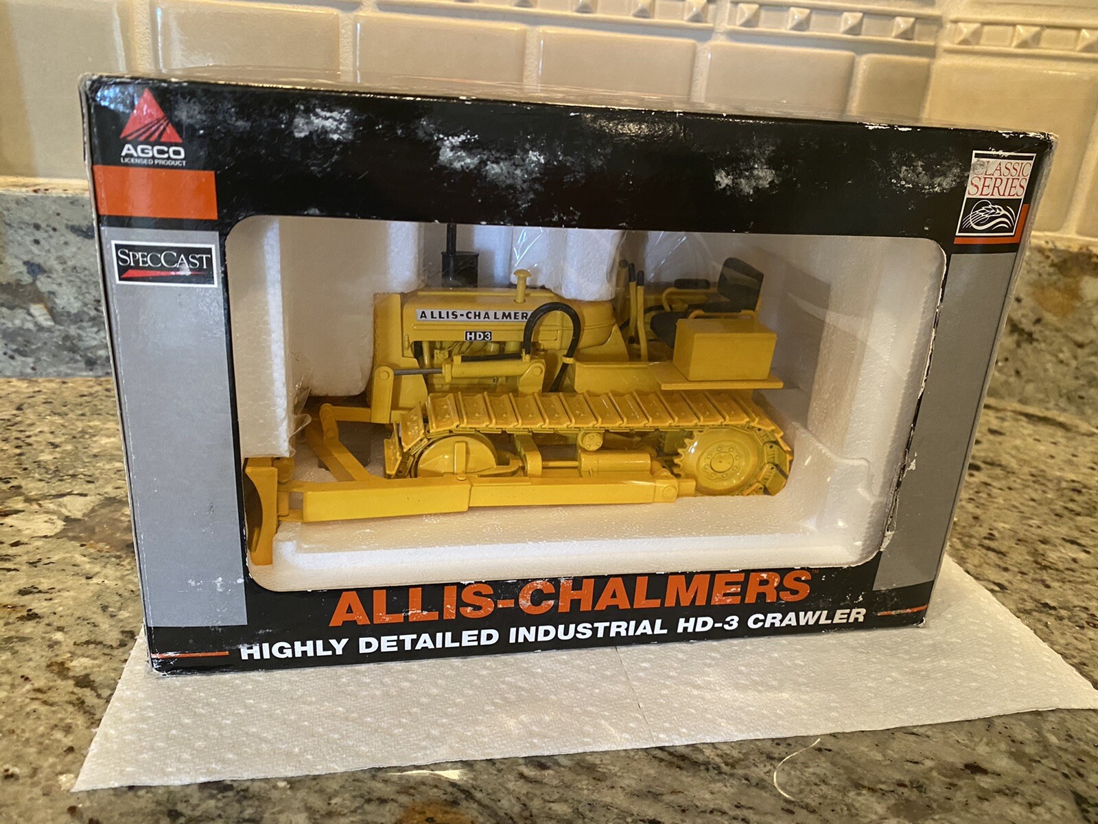 SpecCast Allis Chalmers Industrial HD-3 Crawler-1/16-new-some wear on box