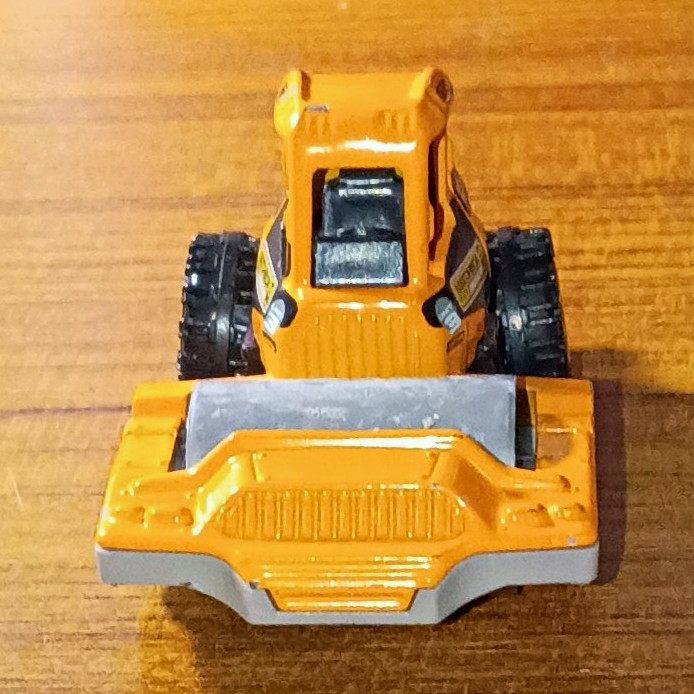 Matchbox Road Roller 1:64 Diecast Orange/Gray/Black Rolling Wheels MB1208