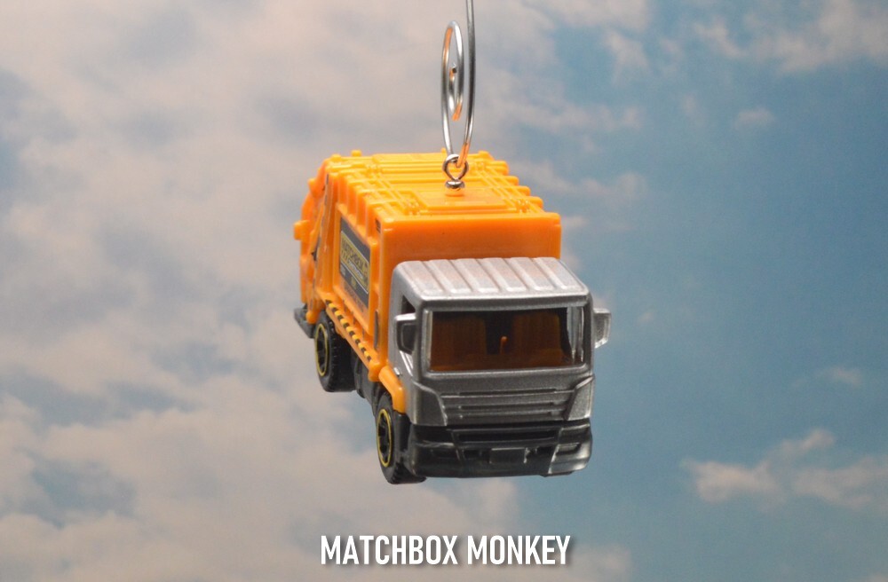 MBX Garbage Trash Refuse Truck Custom Christmas Ornament Waste Management Adorno