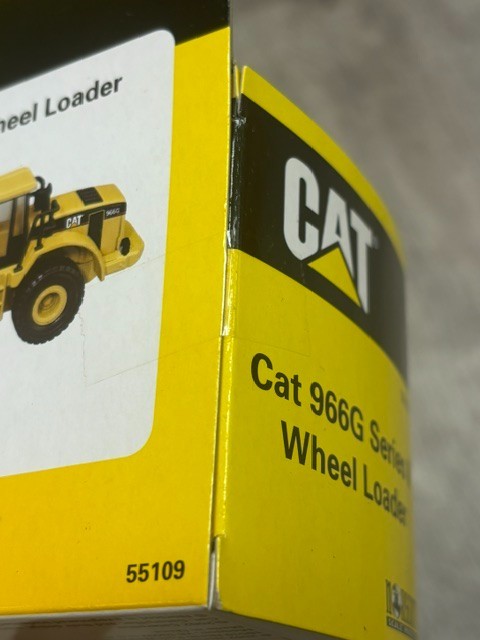 Factory Sealed CAT 966G Series ll Wheel Loader Diecast 1:87 Scale FREE SHIPPING