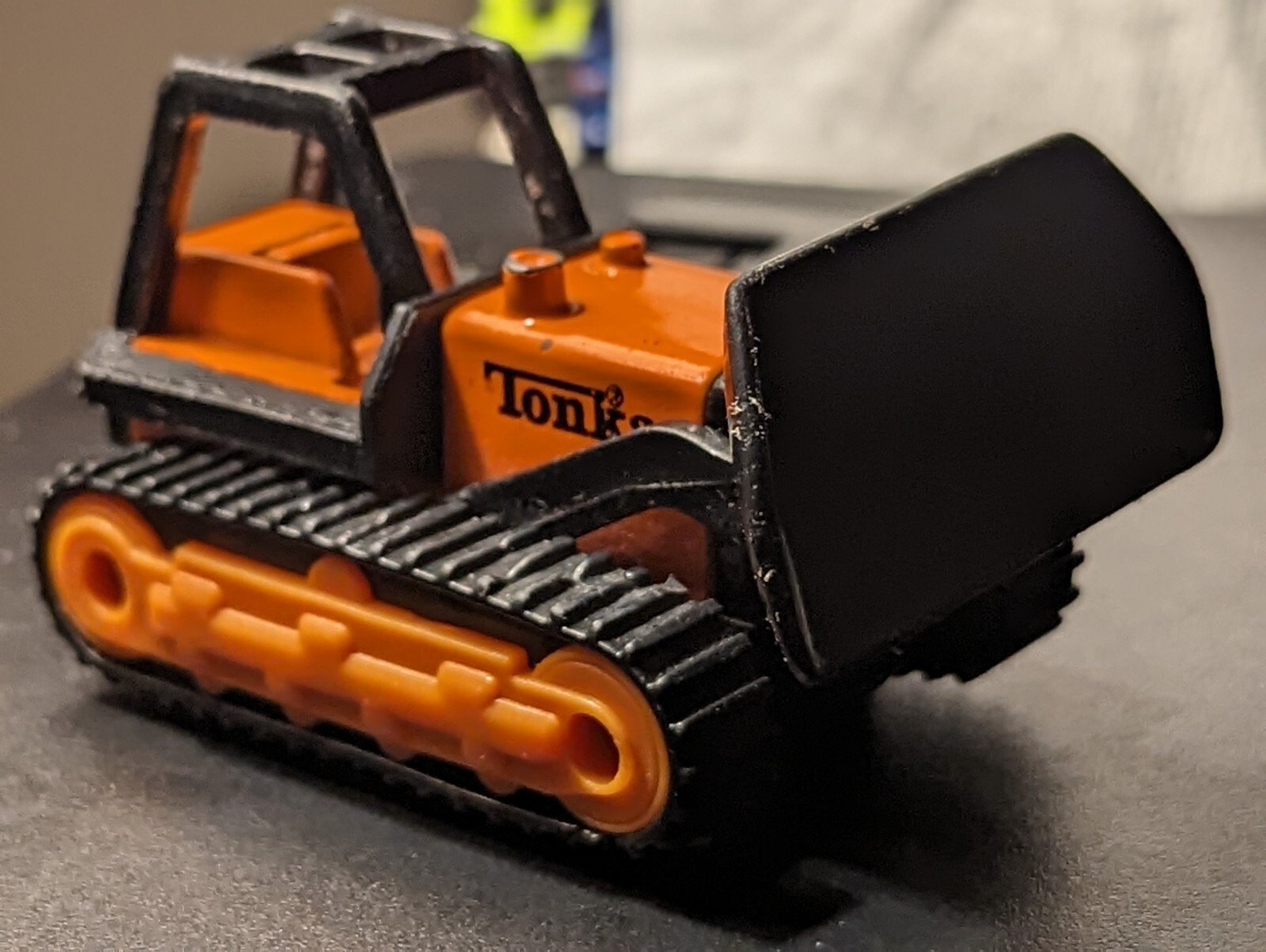 AWESOME TONKA STEAM SHOVEL MFG 2003 MADE FOR MCD BY HASBRO 3 IN LONG 1:64 SCL