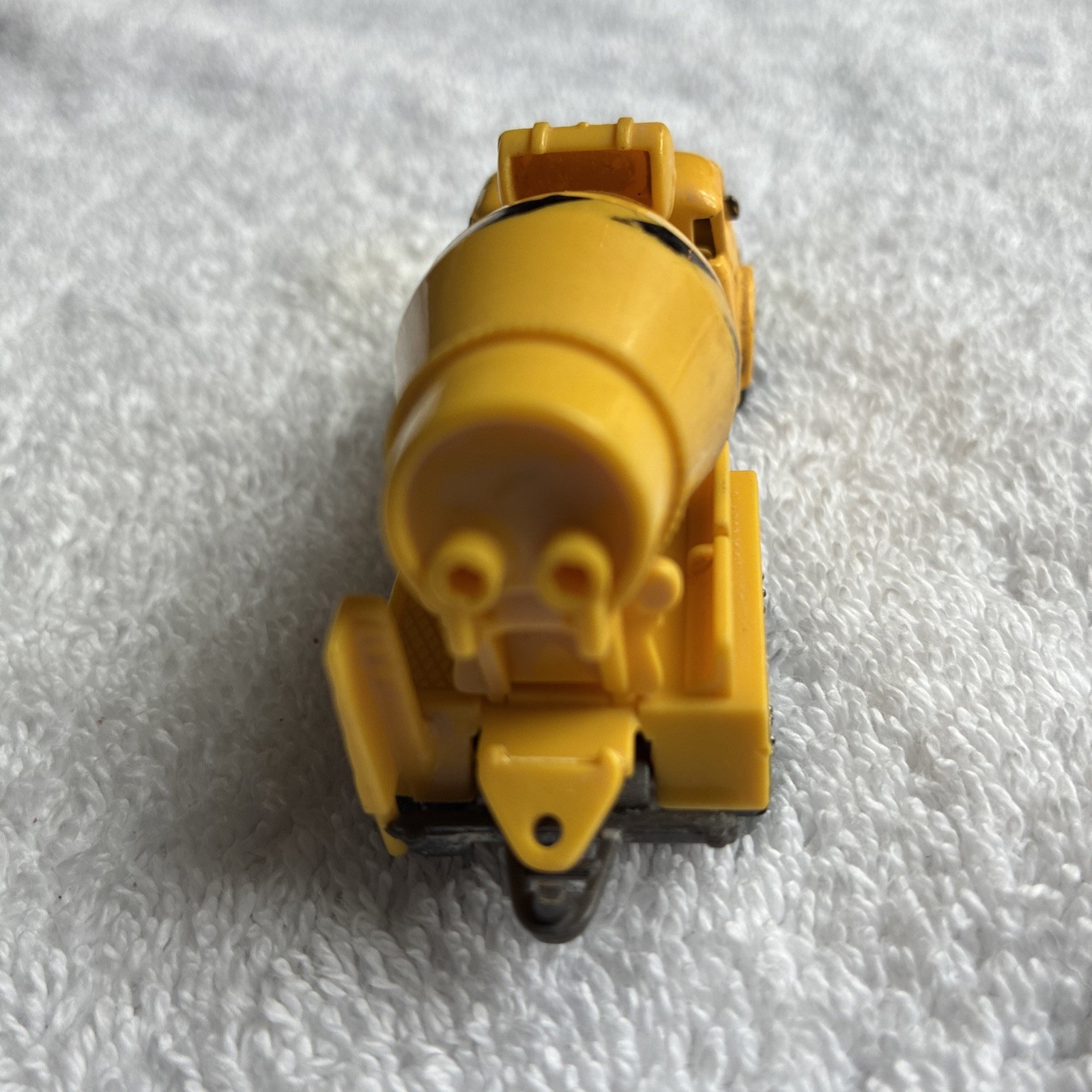 yellow 1:87 scale model cement mixer truck, manufactured by Boley or Smart