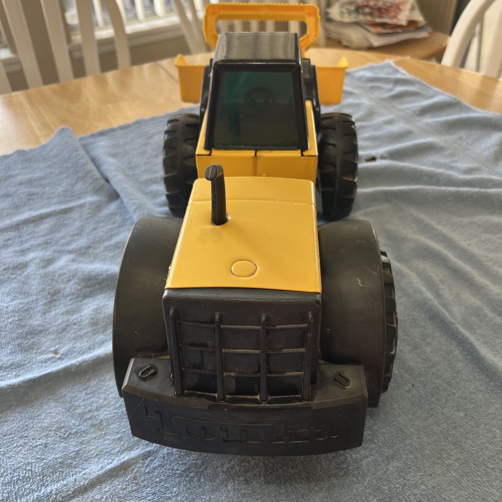 Tonka Steel Classics, Classic Front Loader 952 Big Construction Truck