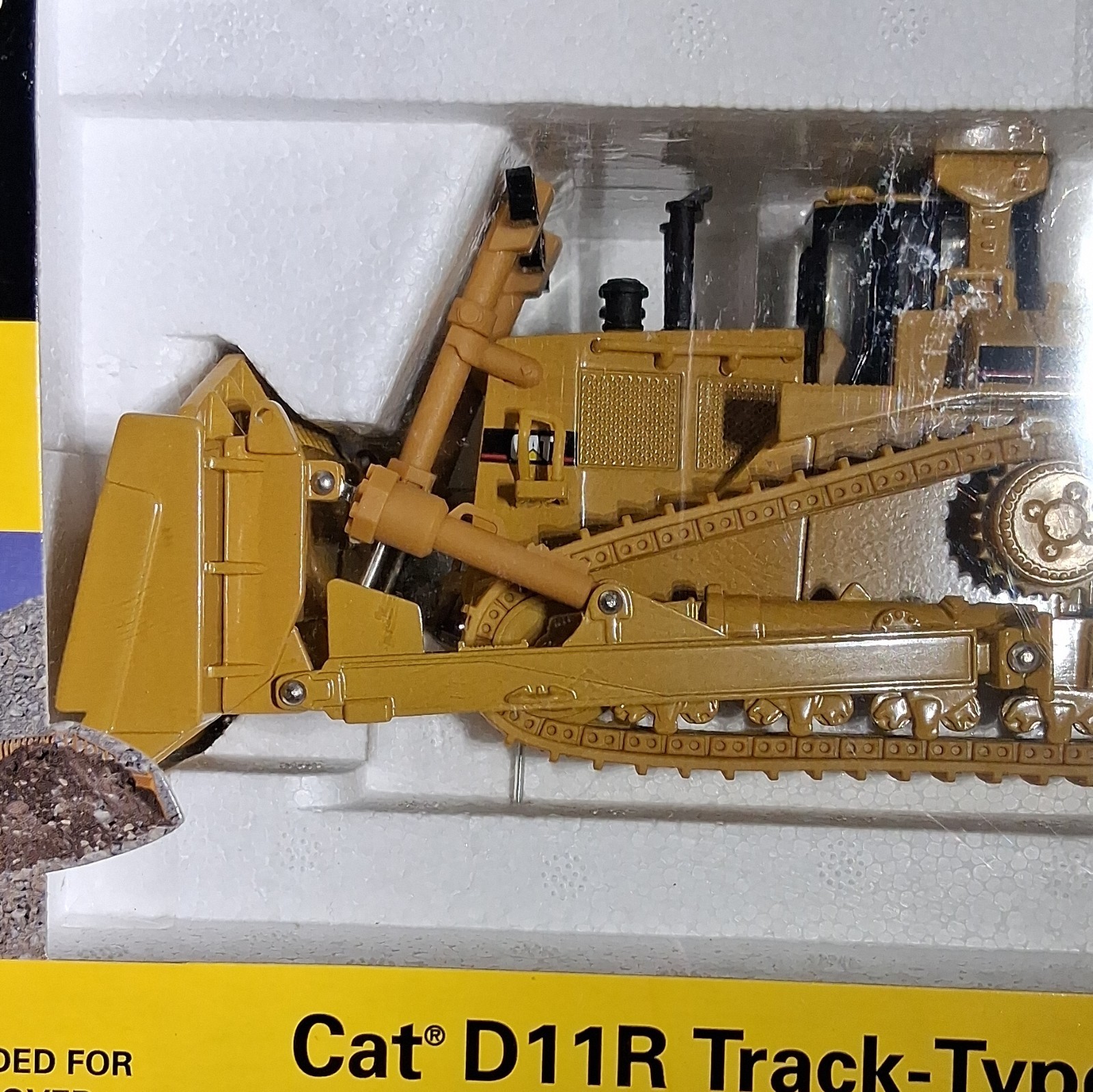 Norscot CAT D11R Track-Type Tractor Dozer 1:50 Diecast Unopened Box 55025